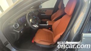 Mercedes-Benz C-Class C200 Avantgarde 2025 года из Южной Кореи