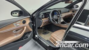 Mercedes-Benz E-Class E250 Exclusive 2023 года из Южной Кореи