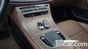Mercedes-Benz E-Class E250 Exclusive 2023 года из Южной Кореи