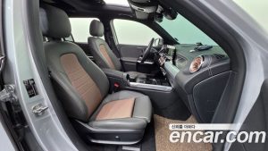 Mercedes-Benz EQB EQB300 4MATIC 2023 года из Южной Кореи