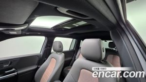 Mercedes-Benz EQB EQB300 4MATIC 2023 года из Южной Кореи