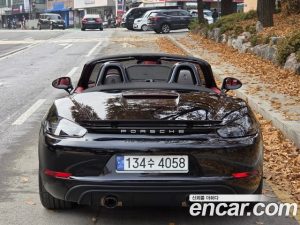 Porsche 718 4.0 GTS 2024 года из Южной Кореи