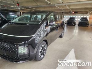 Hyundai Staria HEV 1.6 Lounge 7-Seater 2026 года из Южной Кореи