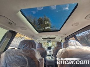 Hyundai Staria HEV 1.6 Lounge 7-Seater 2026 года из Южной Кореи