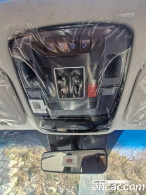Hyundai Staria HEV 1.6 Lounge 7-Seater 2026 года из Южной Кореи