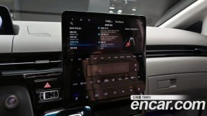 Hyundai Staria 4WD Lounge 7-Seater 2025 года из Южной Кореи