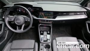 Audi A3 40 TFSI Premium 2023 года из Южной Кореи