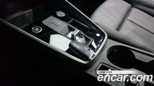 Audi A3 40 TFSI Premium 2023 года из Южной Кореи