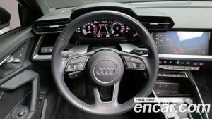 Audi A3 40 TFSI Premium 2023 года из Южной Кореи