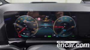 Mercedes-Benz EQA EQA250 AMG LINE 2023 года из Южной Кореи