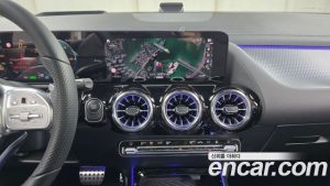 Mercedes-Benz EQA EQA250 AMG LINE 2023 года из Южной Кореи