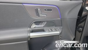 Mercedes-Benz EQA EQA250 AMG LINE 2023 года из Южной Кореи
