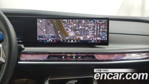 BMW i7 xDrive 60 Design Pure Excellence 2023 года из Южной Кореи