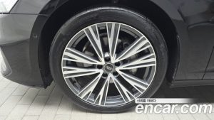 Audi A6 45 TDI 4WD Premium 2023 года из Южной Кореи
