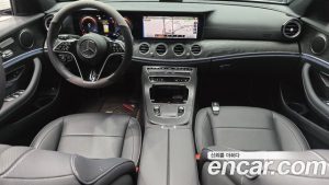 Mercedes-Benz E-Class E250 AMG Line 2023 года из Южной Кореи