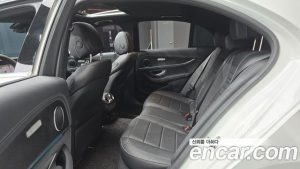 Mercedes-Benz E-Class E250 AMG Line 2023 года из Южной Кореи
