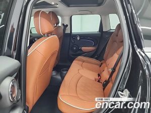 Mini Cooper 5Door CLASSIC 2024 года из Южной Кореи