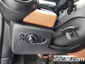 Mini Cooper 5Door CLASSIC 2024 года из Южной Кореи