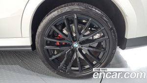 BMW X6 xDrive40d M Sport Online Exclusive 2025 года из Южной Кореи