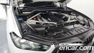 BMW X6 xDrive40d M Sport Online Exclusive 2025 года из Южной Кореи