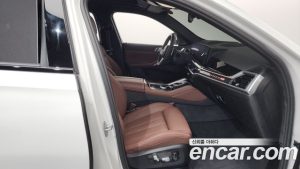 BMW X6 xDrive40d M Sport Online Exclusive 2025 года из Южной Кореи