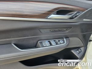 BMW Gran Turismo 630i xDrive Luxury 2024 года из Южной Кореи