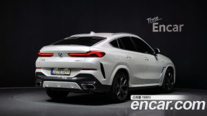 BMW X6 xDrive40i M Sport 2023 года из Южной Кореи