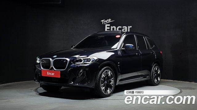 BMW iX3 M Sport 2025 года из Кореи