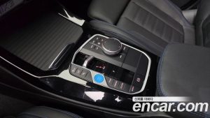 BMW iX3 M Sport 2025 года из Южной Кореи