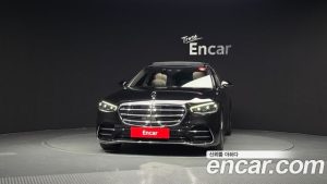 Mercedes-Benz S-Class S400 d 4MATIC 2023 года из Южной Кореи