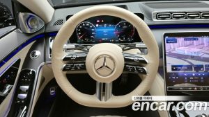 Mercedes-Benz S-Class S400 d 4MATIC 2023 года из Южной Кореи