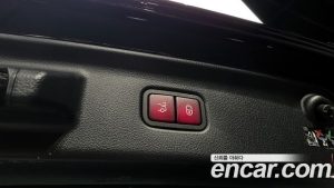 Mercedes-Benz S-Class S400 d 4MATIC 2023 года из Южной Кореи
