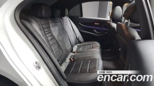 Mercedes-Benz E-Class E250 Avantgarde 2023 года из Южной Кореи