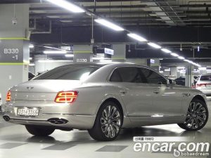 Bentley Flying Spur 4.0 2024 года из Южной Кореи