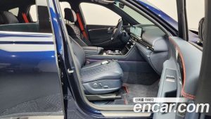 Genesis GV80 2.5T Бензин AWD 2024 года из Южной Кореи