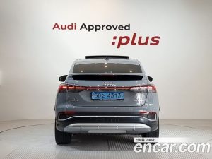 Audi Q4 e-tron 45 Premium Sportback 2025 года из Южной Кореи