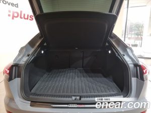 Audi Q4 e-tron 45 Premium Sportback 2025 года из Южной Кореи