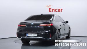 BMW 7-Series 740i sDrive M Sport 2023 года из Южной Кореи