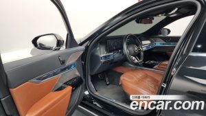 BMW 7-Series 740i sDrive M Sport 2023 года из Южной Кореи