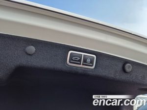 Hyundai Grandeur 2.5 Бензин 2WD 2024 года из Южной Кореи