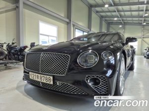Bentley Continental 4.0 GT 2022 года из Южной Кореи