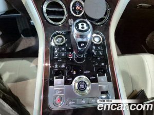 Bentley Continental 4.0 GT 2022 года из Южной Кореи