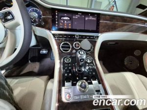 Bentley Continental 4.0 GT 2022 года из Южной Кореи