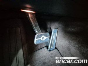 Bentley Continental 4.0 GT 2022 года из Южной Кореи