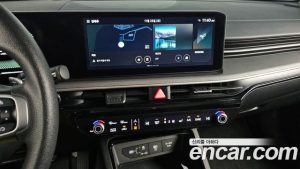 Kia K5 Prestige 2024 года из Южной Кореи