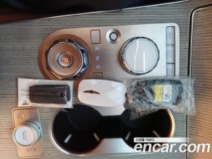 Genesis GV80 2.5T Бензин AWD 2024 года из Южной Кореи