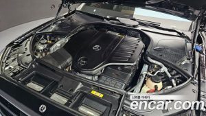 Mercedes-Benz S-Class S500L 4MATIC 2023 года из Южной Кореи