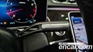 Mercedes-Benz S-Class S500L 4MATIC 2023 года из Южной Кореи