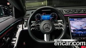 Mercedes-Benz S-Class S500L 4MATIC 2023 года из Южной Кореи