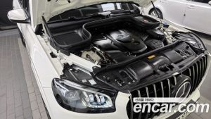Mercedes-Benz GLS-Class GLS400d 4MATIC 2023 года из Южной Кореи